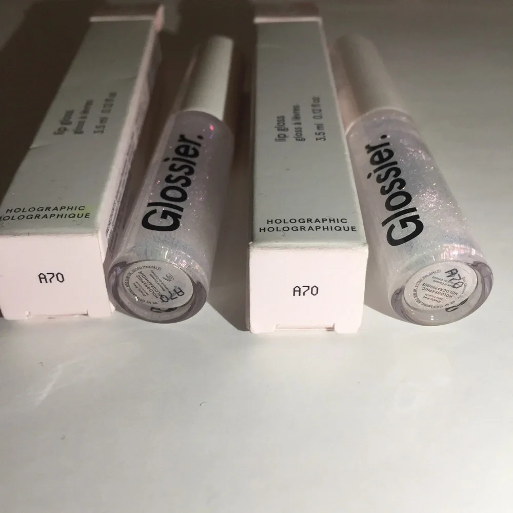 2 x glossier lip gloss